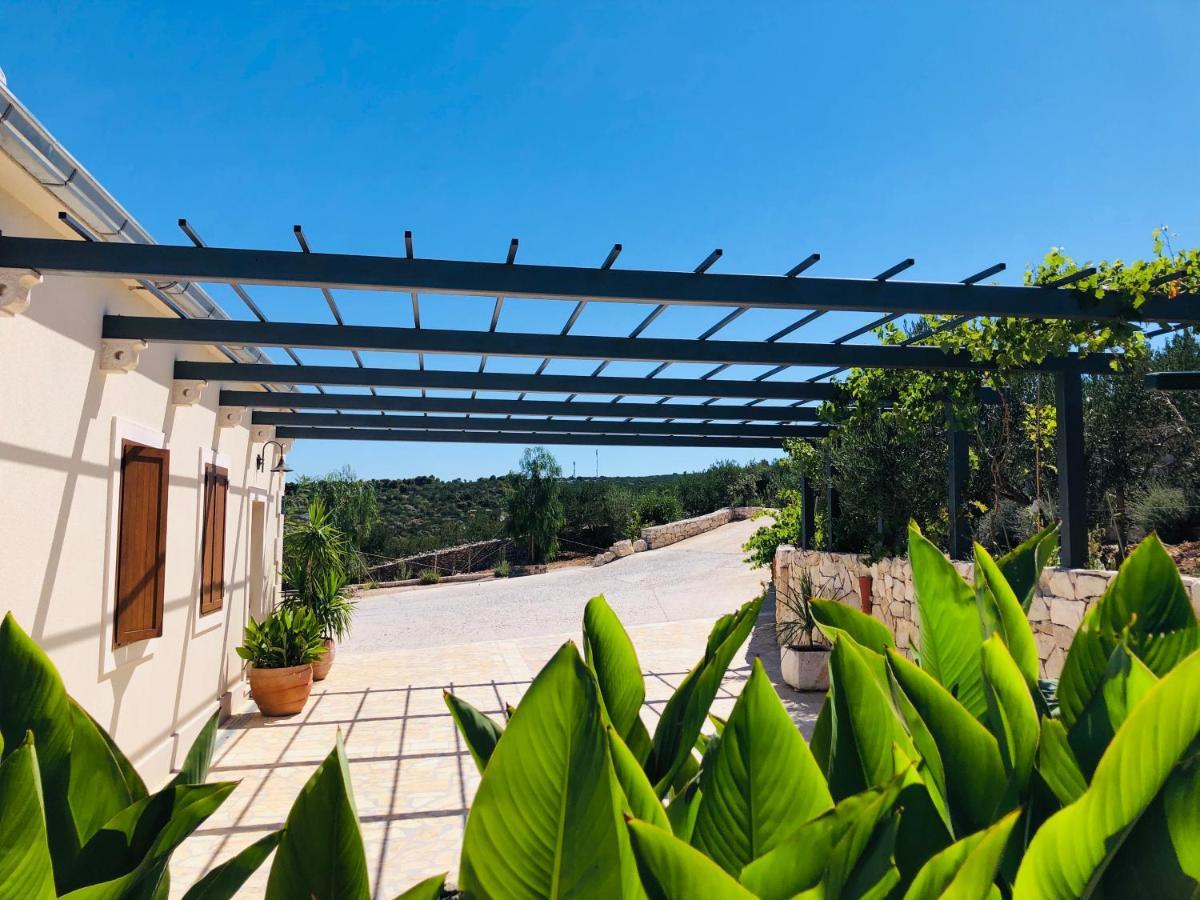 Villa Fani Supetar Εξωτερικό φωτογραφία